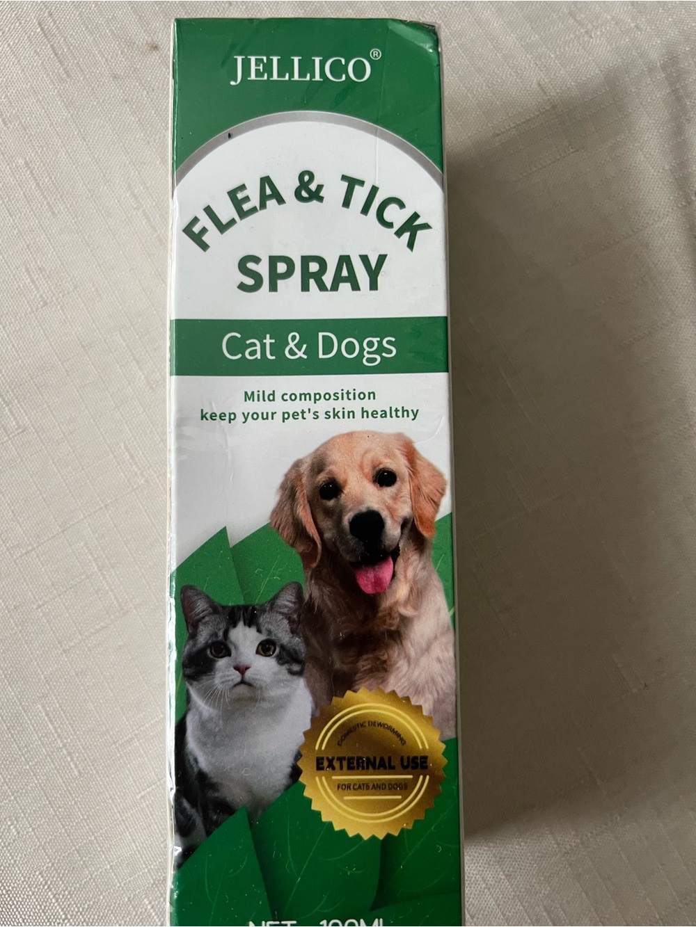 Green Flea & Tick Spray for Cats & Dogs